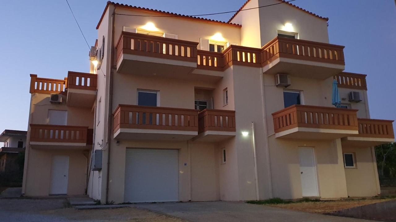Blue Bay Apartment Chania  ภายนอก รูปภาพ